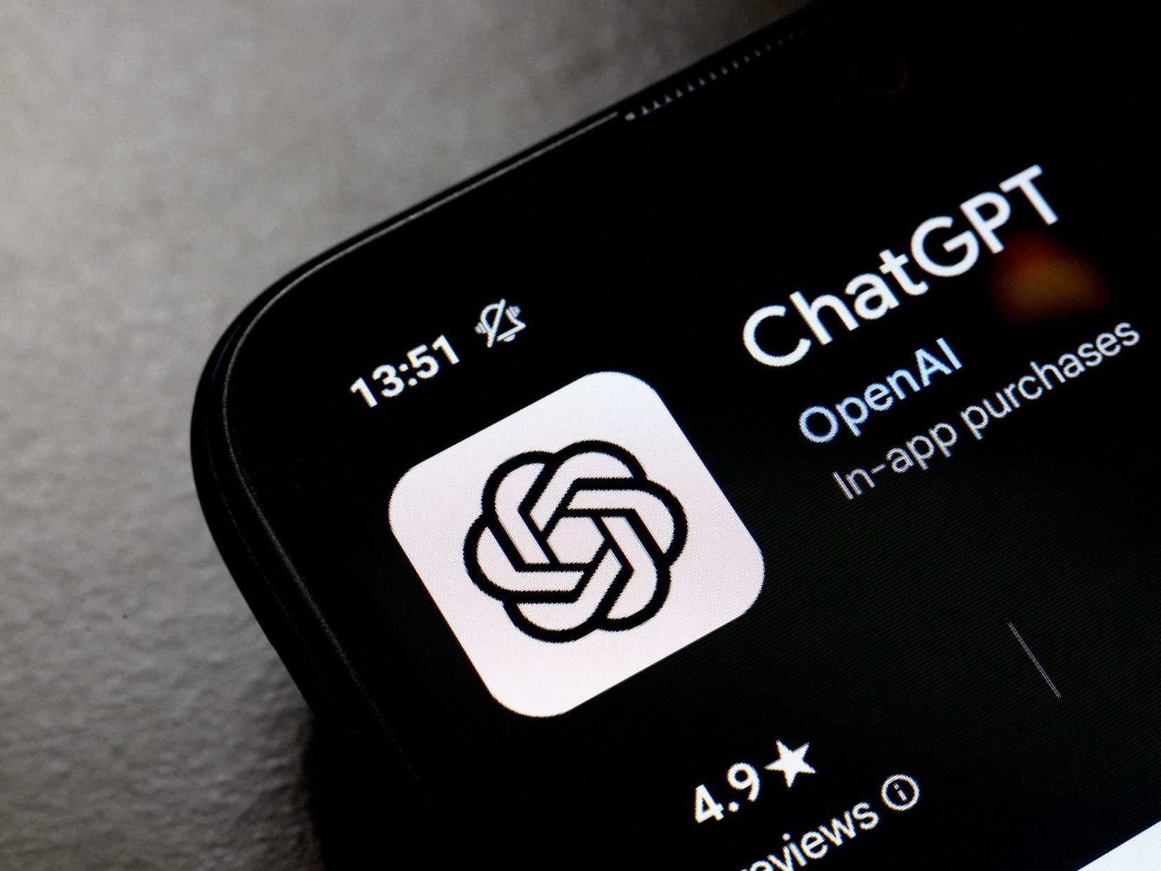 ChatGPT: estudio de uso en los últimos 12 meses